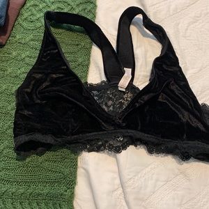 Auden black unlined bralette. Size xxl